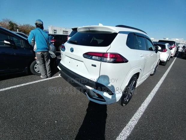 Toyota Corolla Cross Z Pearl Hardtop 2022
