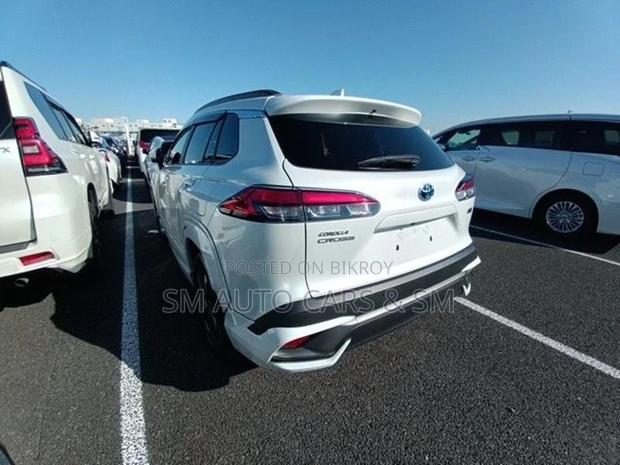 Toyota Corolla Cross Z Pearl Hardtop 2022
