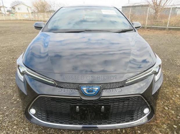 Toyota Corolla TOURING WXB 4.5POINT 2021