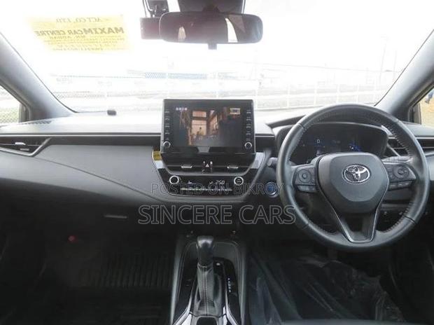 Toyota Corolla TOURING WXB 4.5POINT 2021