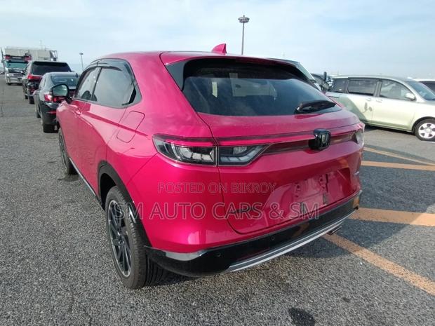 Honda Vezel Hybrid HEV-Z Red 2021