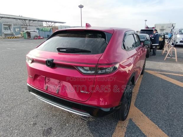 Honda Vezel Hybrid HEV-Z Red 2021
