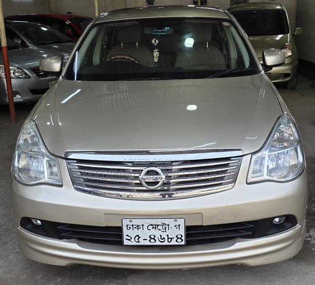 Nissan Bluebird SYLPHY 2006