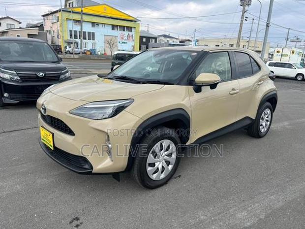 Toyota Yaris Cross Hybrid X package 2021