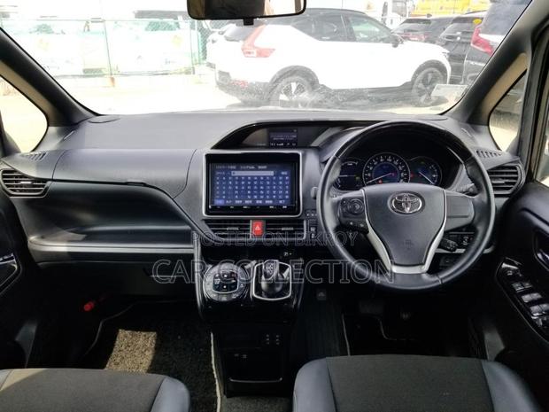 Toyota Noah 2020