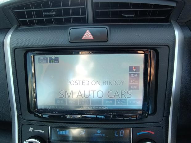 Toyota Fielder Hybrid EX White 2020