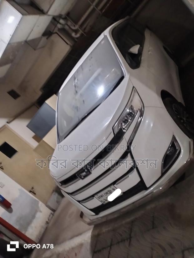 Toyota Noah push start 2019
