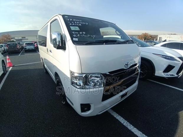 Toyota Hiace Super GL Dark Prime2 2023