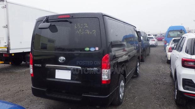 Toyota Hiace Super GL Dark Prime 2020