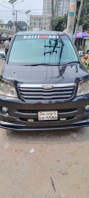 Toyota Noah . 2002 for sale