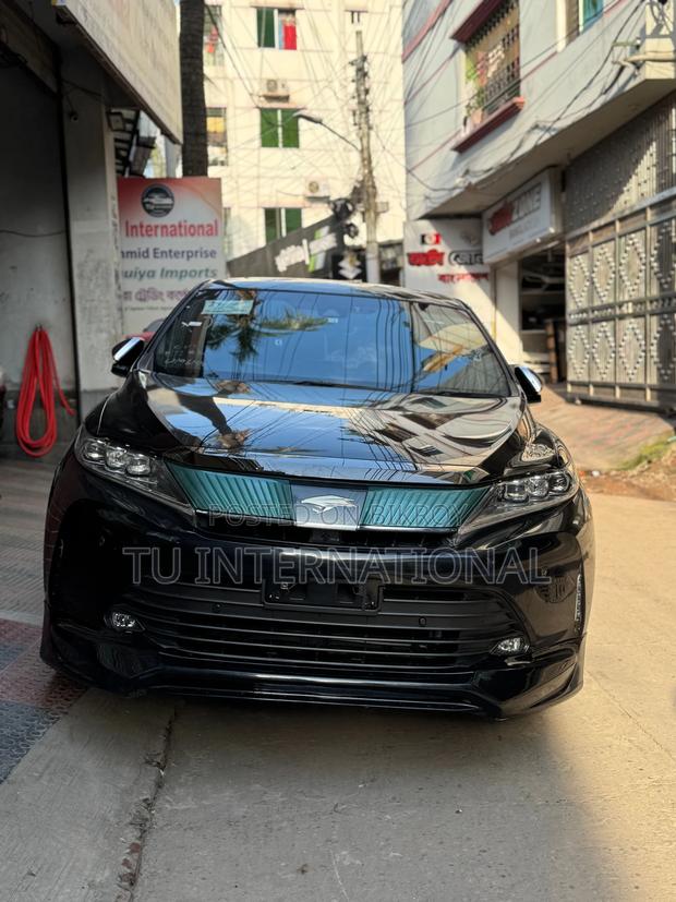 Toyota Harrier SUNROOF OLD SHAPE 2020