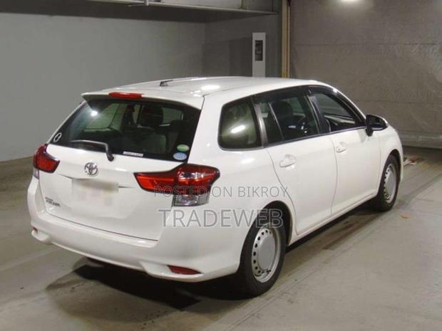 Toyota Corolla Fielder 2020 White