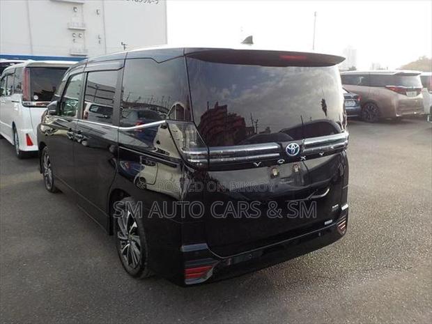Toyota Voxy Hybrid SZ Black New 2023