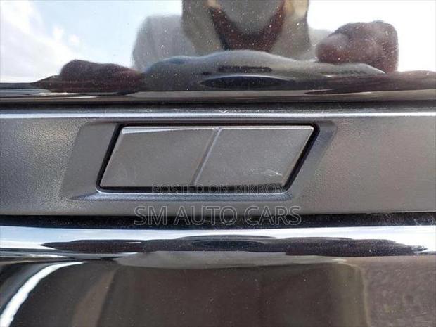 Toyota Voxy Hybrid SZ Black New 2023