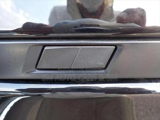 Toyota Voxy Hybrid SZ Black New 2023