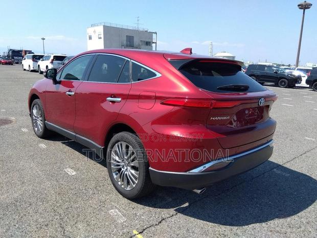 Toyota Harrier MOONROOF FULL LOAD Z 2021
