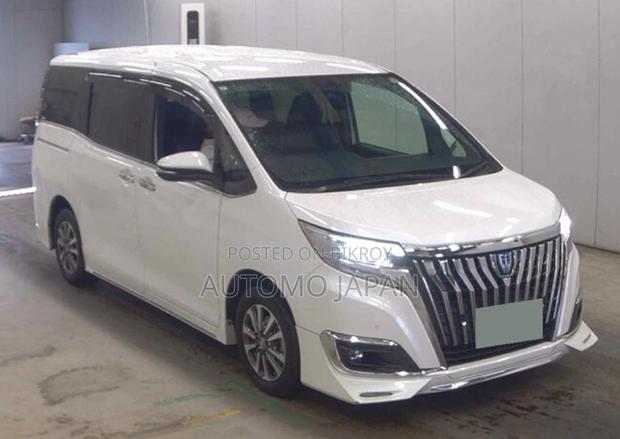 Toyota Esquire GI Leather 2020
