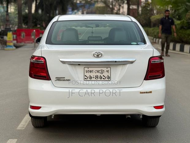 Toyota Axio X Super Fresh 2017