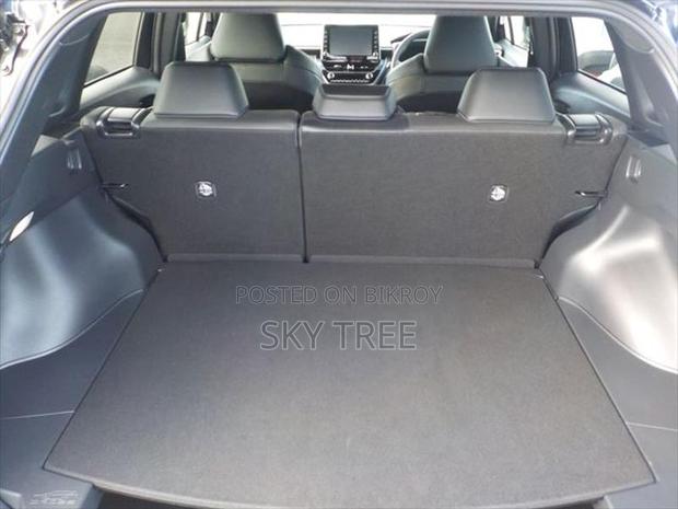 Toyota Corolla Cross z PACKAGE 2023