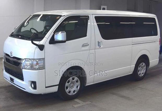 Toyota Hiace Super GL Dark Prime2 2022