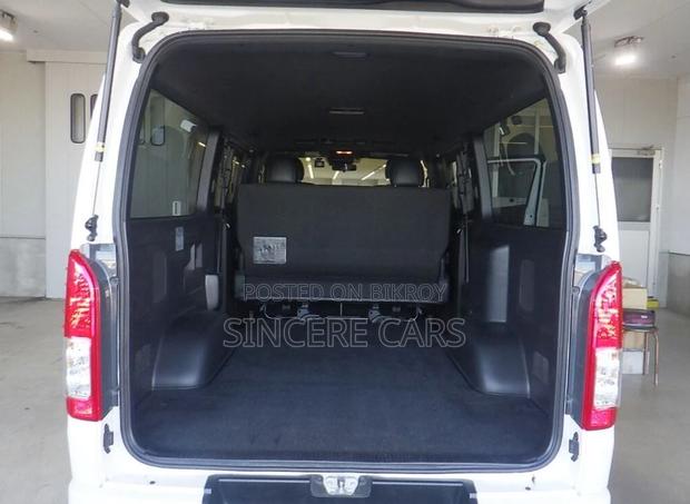 Toyota Hiace Super GL Dark Prime2 2022
