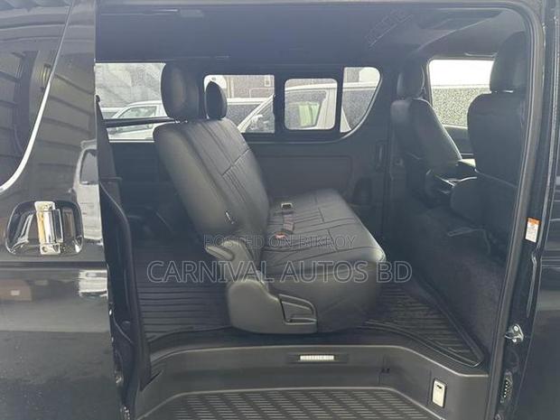 Toyota Hiace SUPER GL DARK PRIME 2020