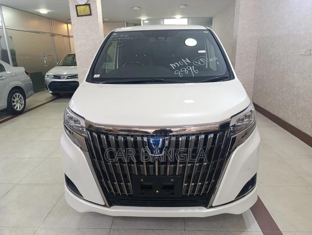 Toyota Esquire GI PREMIUM 2020