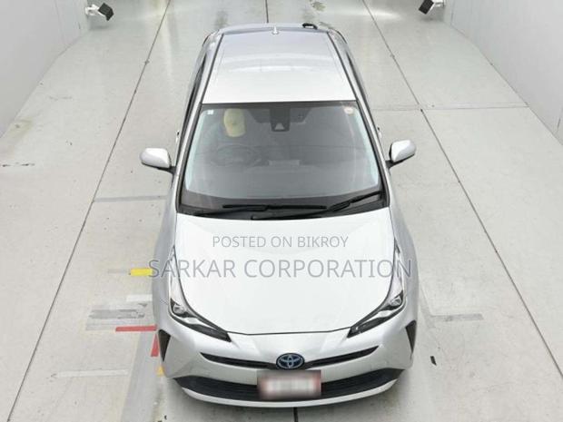 Toyota Prius S Safety 2021