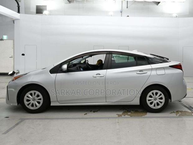 Toyota Prius S Safety 2021