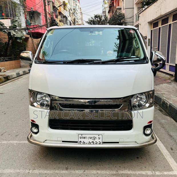Toyota Hiace SUPER GL(PUSH) 2017