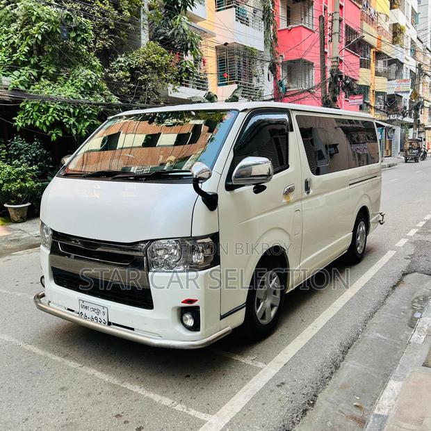 Toyota Hiace SUPER GL(PUSH) 2017