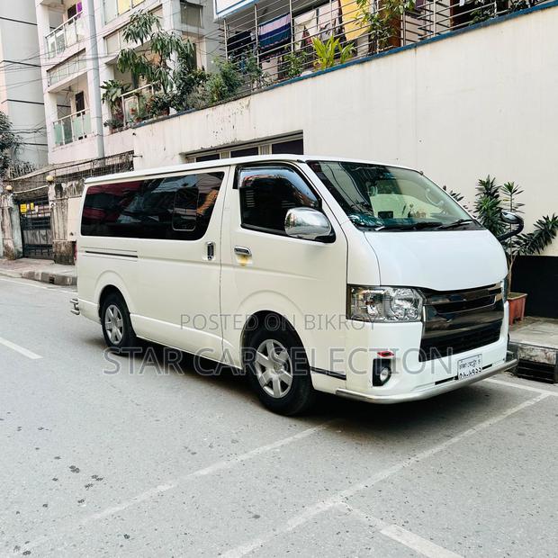 Toyota Hiace SUPER GL(PUSH) 2017