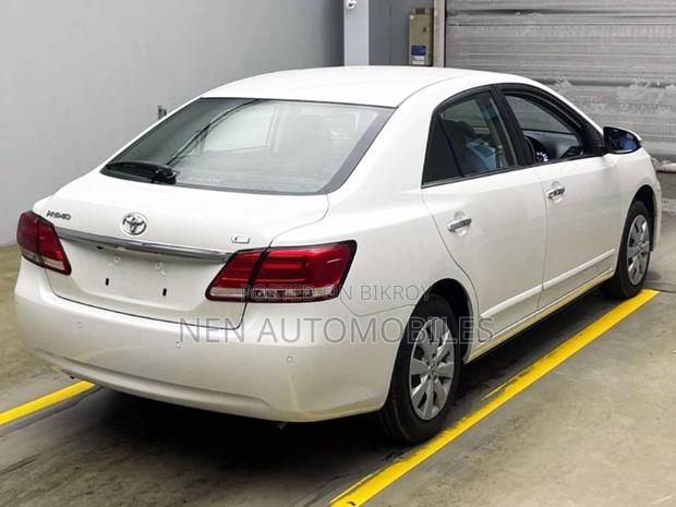 Toyota Premio FL PKG 2020