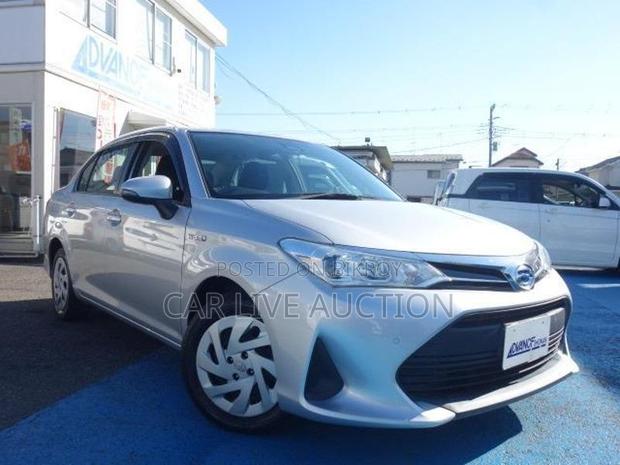 Toyota Axio Hybrid Ex package 2021