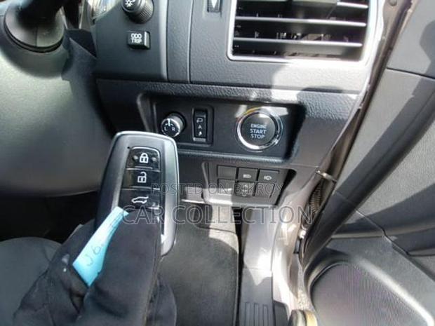 Toyota Land Cruiser TX L Package 70th 2022
