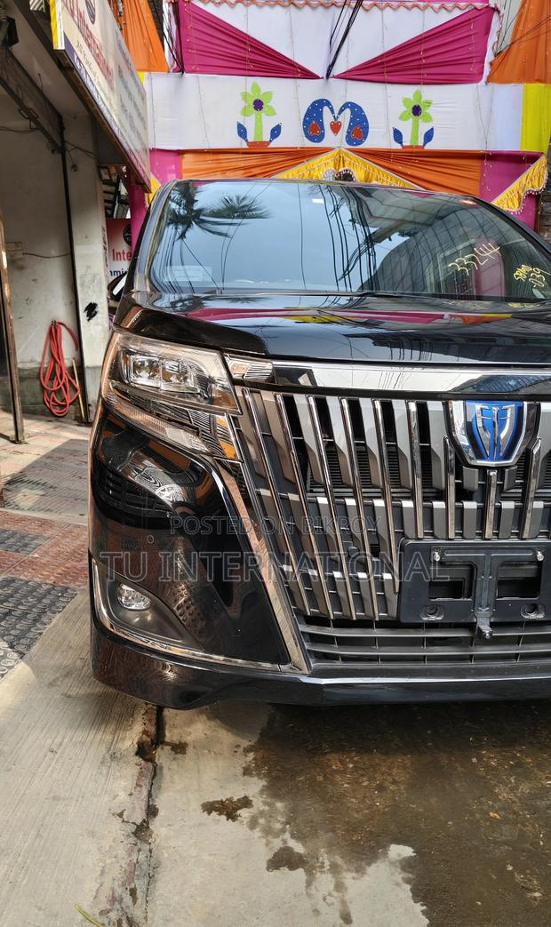 Toyota Esquire HYBRID-GI PREMIUM 2020
