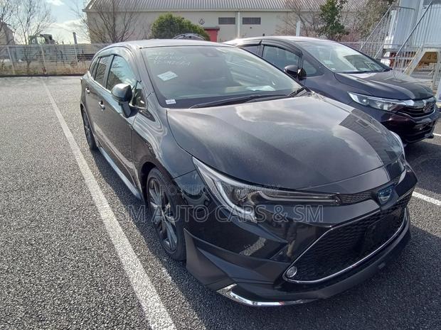 Toyota Corolla Touring WXB Black 2021