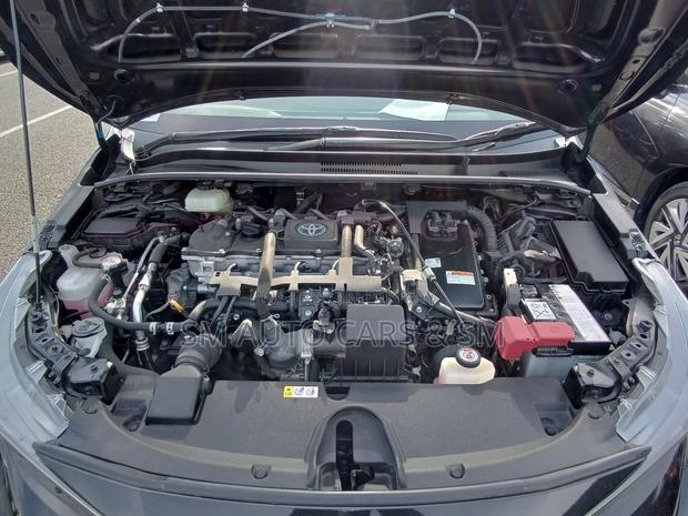 Toyota Corolla Touring WXB Black 2021