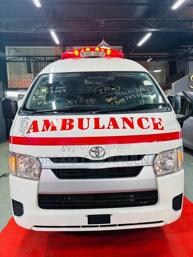 Toyota Hiace Orginal Ambulance 2022