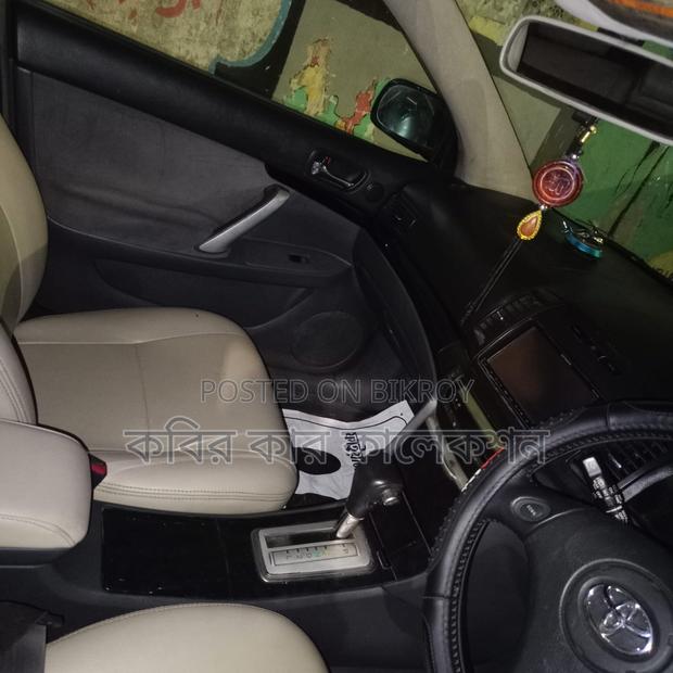 Toyota Allion Black 2002