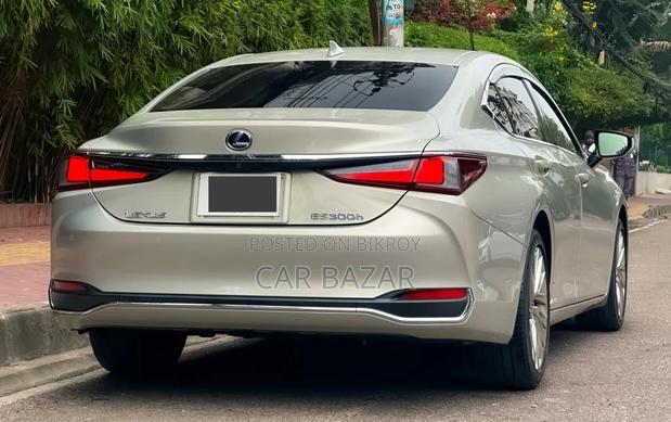 Lexus ES 300H Luxury FWD 2019 Beige