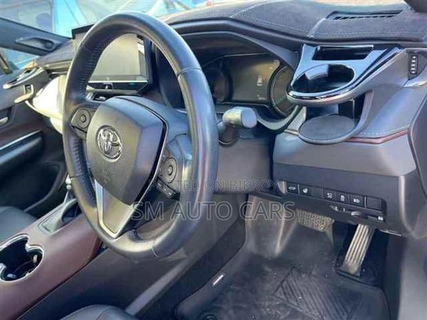 Toyota Corolla Cross Hybrid Z Black Color 2022