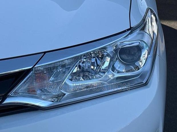 Toyota Fielder Hybrid EX pre order 2021