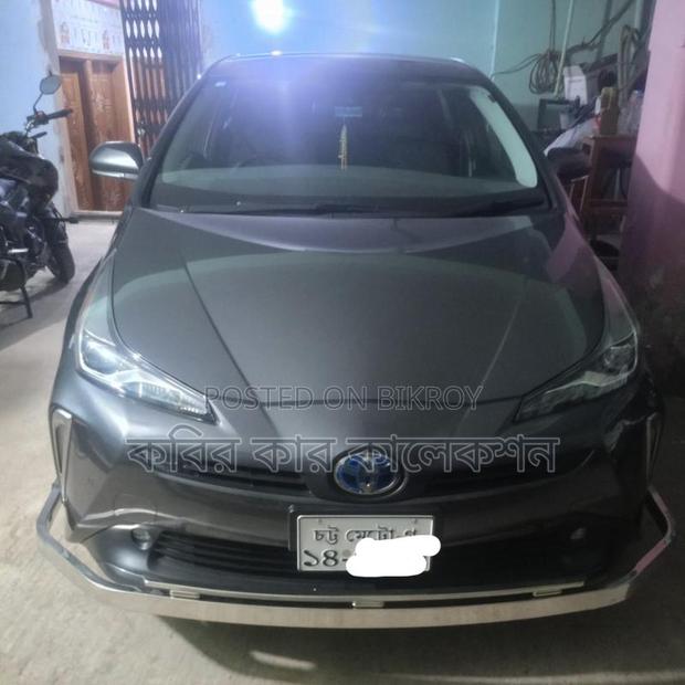 Toyota Prius hybrid 2020