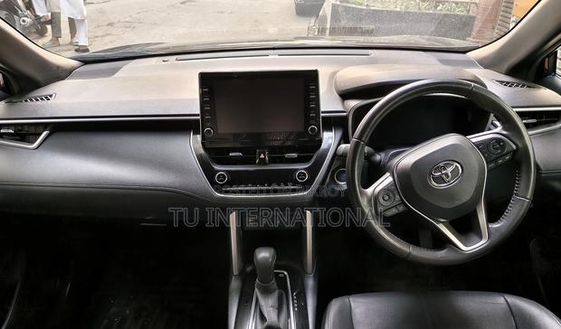 Toyota Corolla Cross Z-HYBRID FULL LOAD 2021