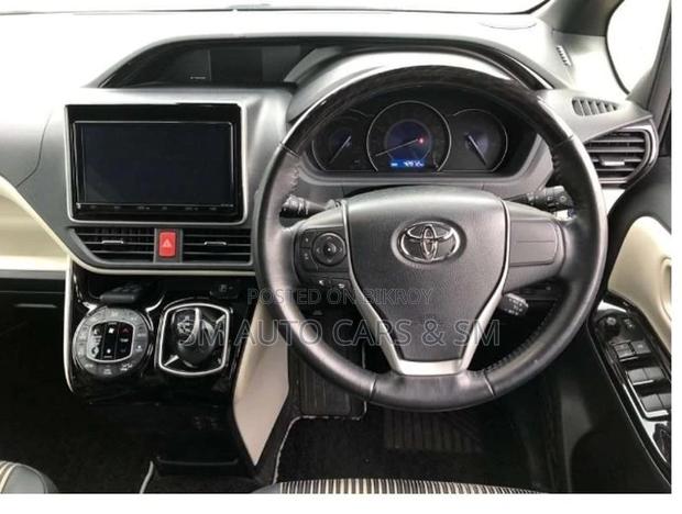 Toyota Noah Hybrid WXB Mica Blue 2021