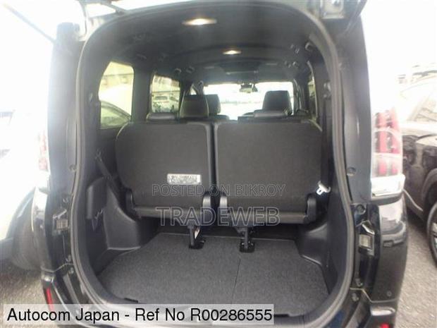 Toyota Esquire 2019 Black