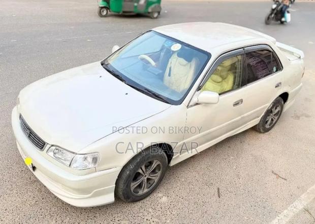 Toyota Corolla 110 GLI SALOON 1998