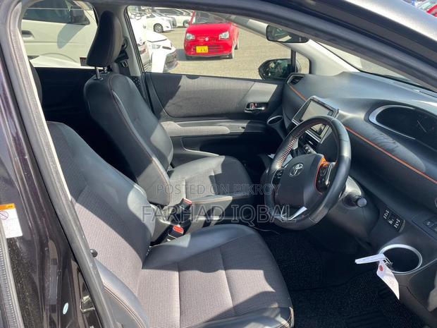 Toyota Sienta 2018 G Quero