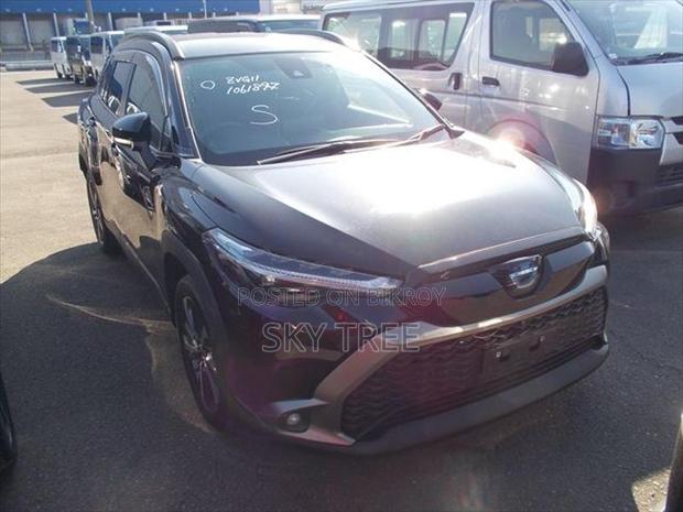 Toyota Corolla Cross z PACKAGE 2023